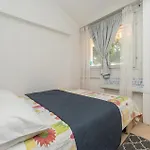 Lovely In Апартаменты